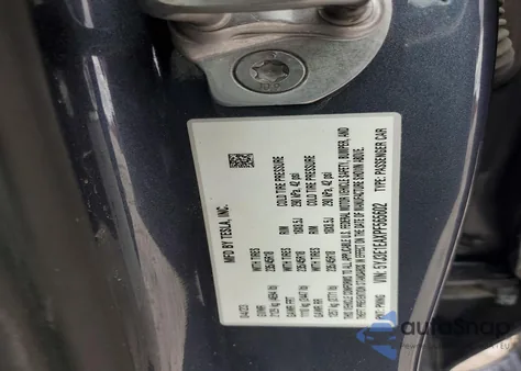 2023 Tesla Model 3 z USA, uszkodzony, nr VIN 5YJ3E1EAXPF565602